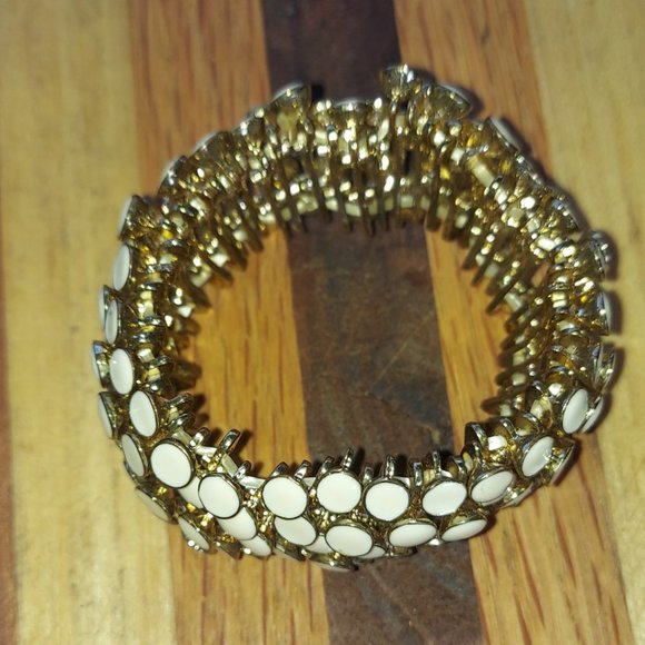 Gold Tone Stretch Cream Enamel Dotted Elegant Bangle Made in Italy Bracelet - Picture 5 of 8